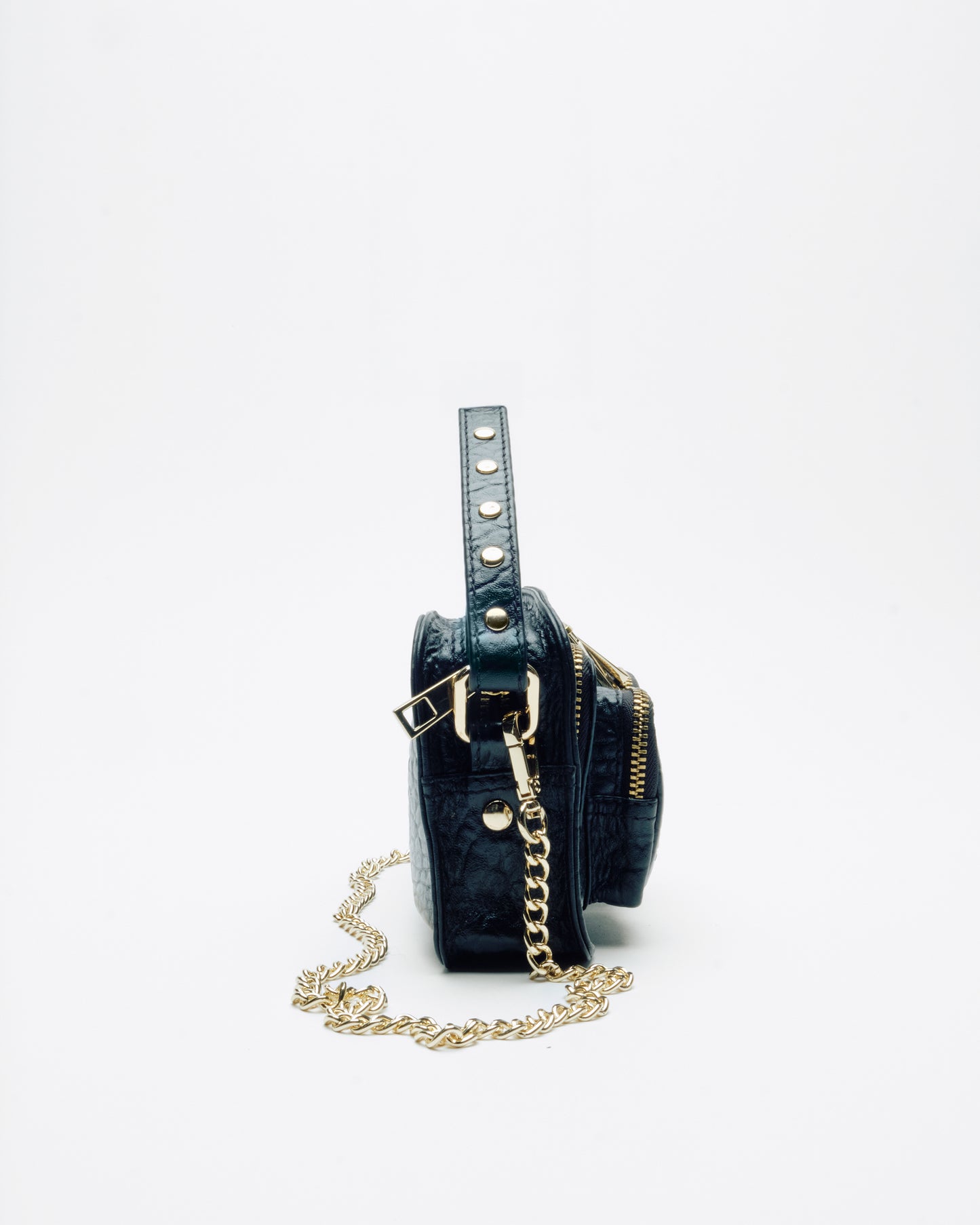 Núnoo Helena New Zealand Black w. gold Small bag Black