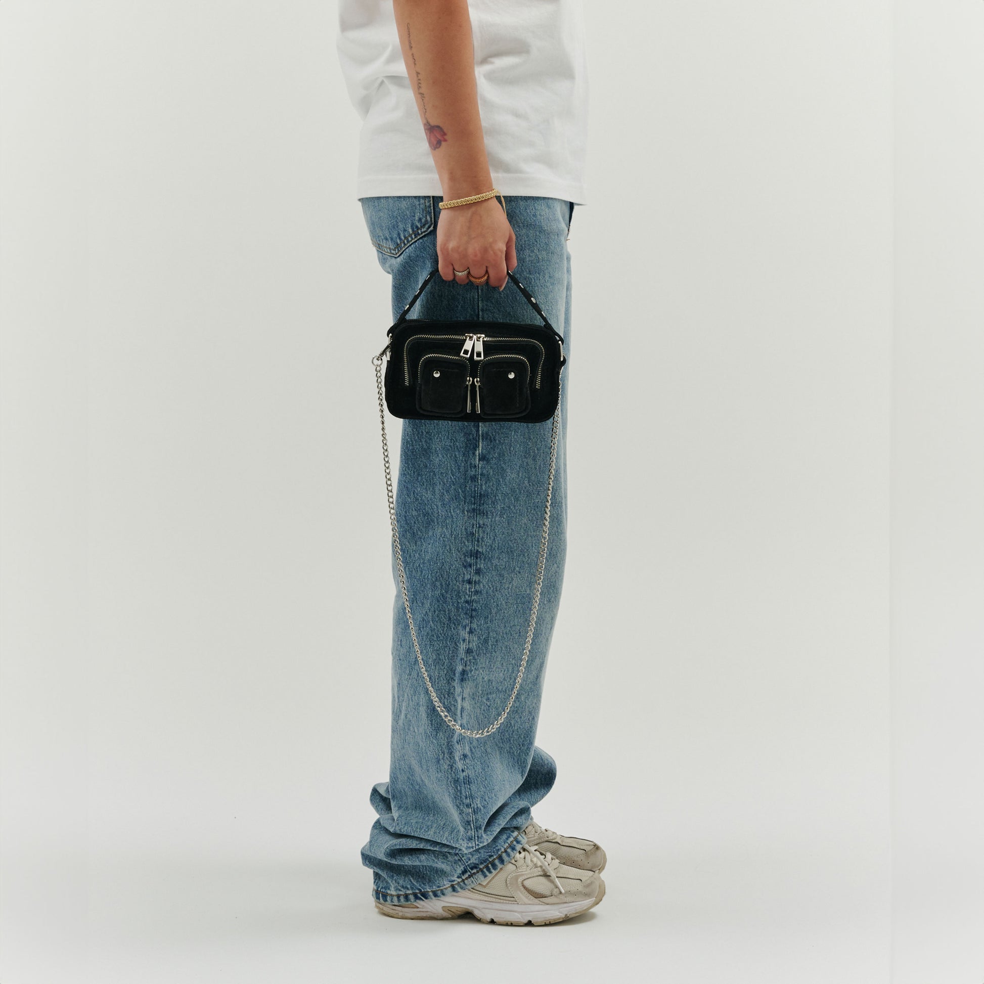 Núnoo Helena Suede Black Small bag Black