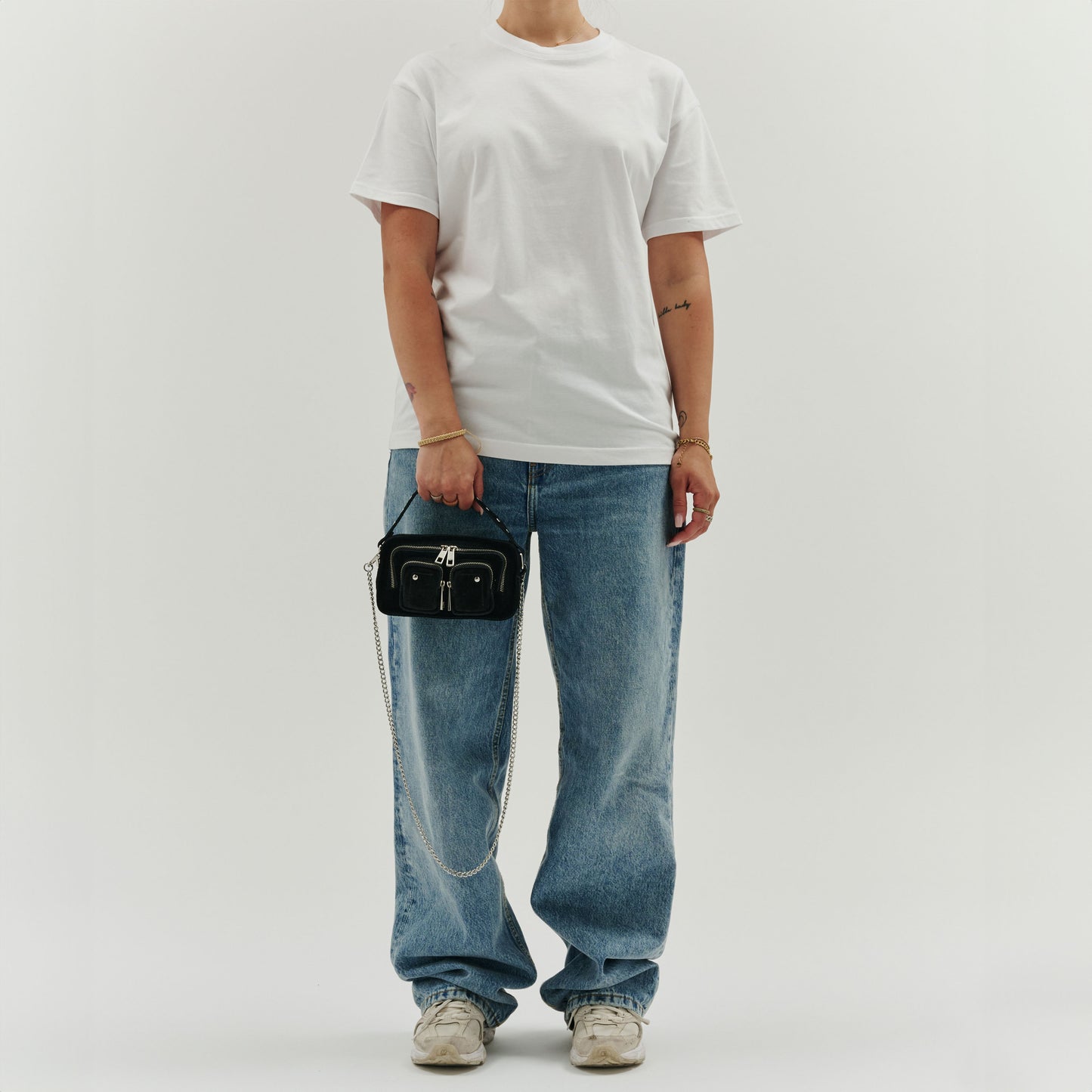 Núnoo Helena Suede Black Small bag