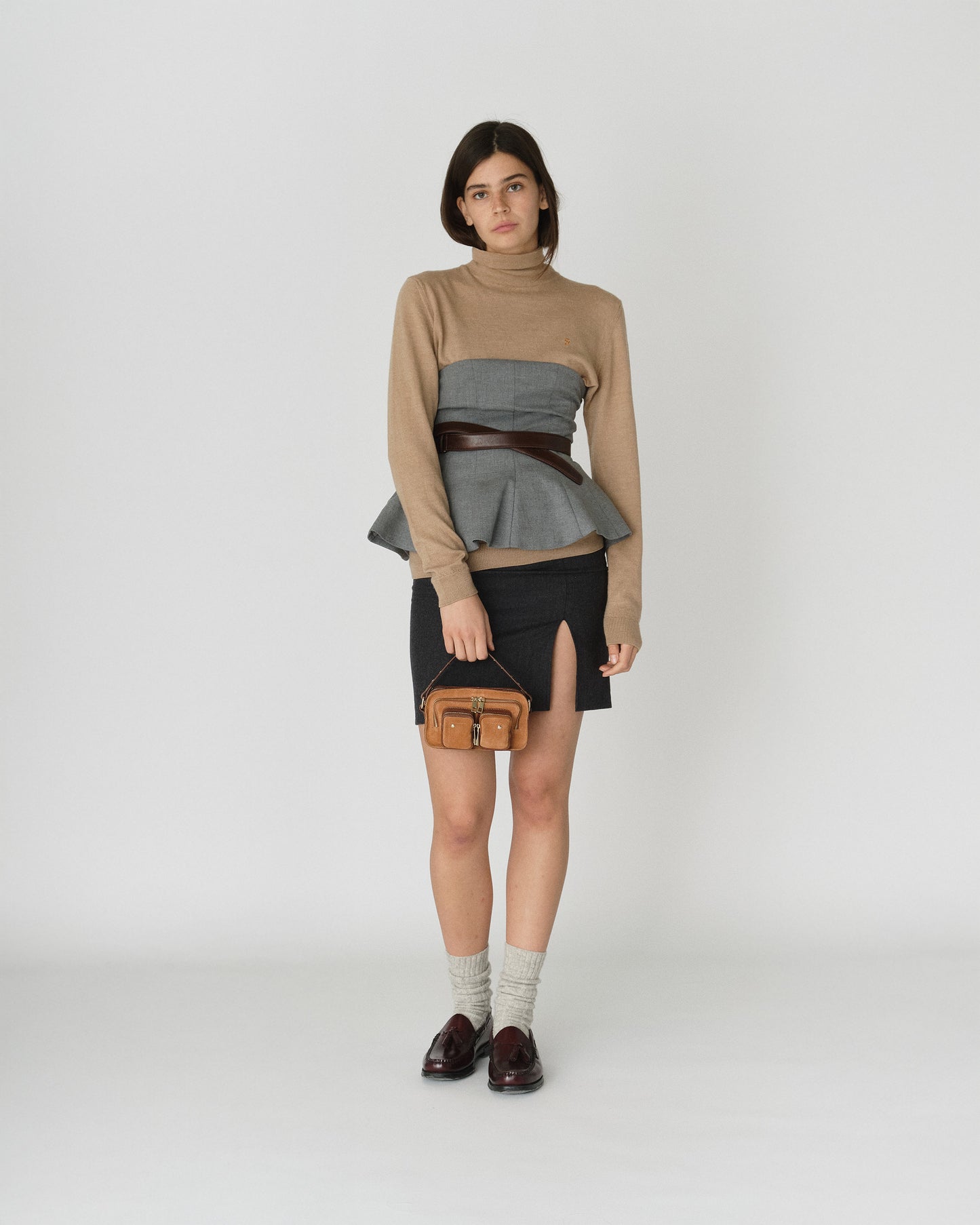 Núnoo Helena Suede Toffee w. Gold Small bag Toffee