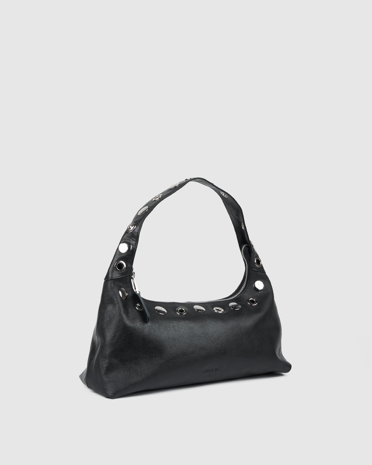 Núnoo Large Dandy Studs Mountain Black Large Black