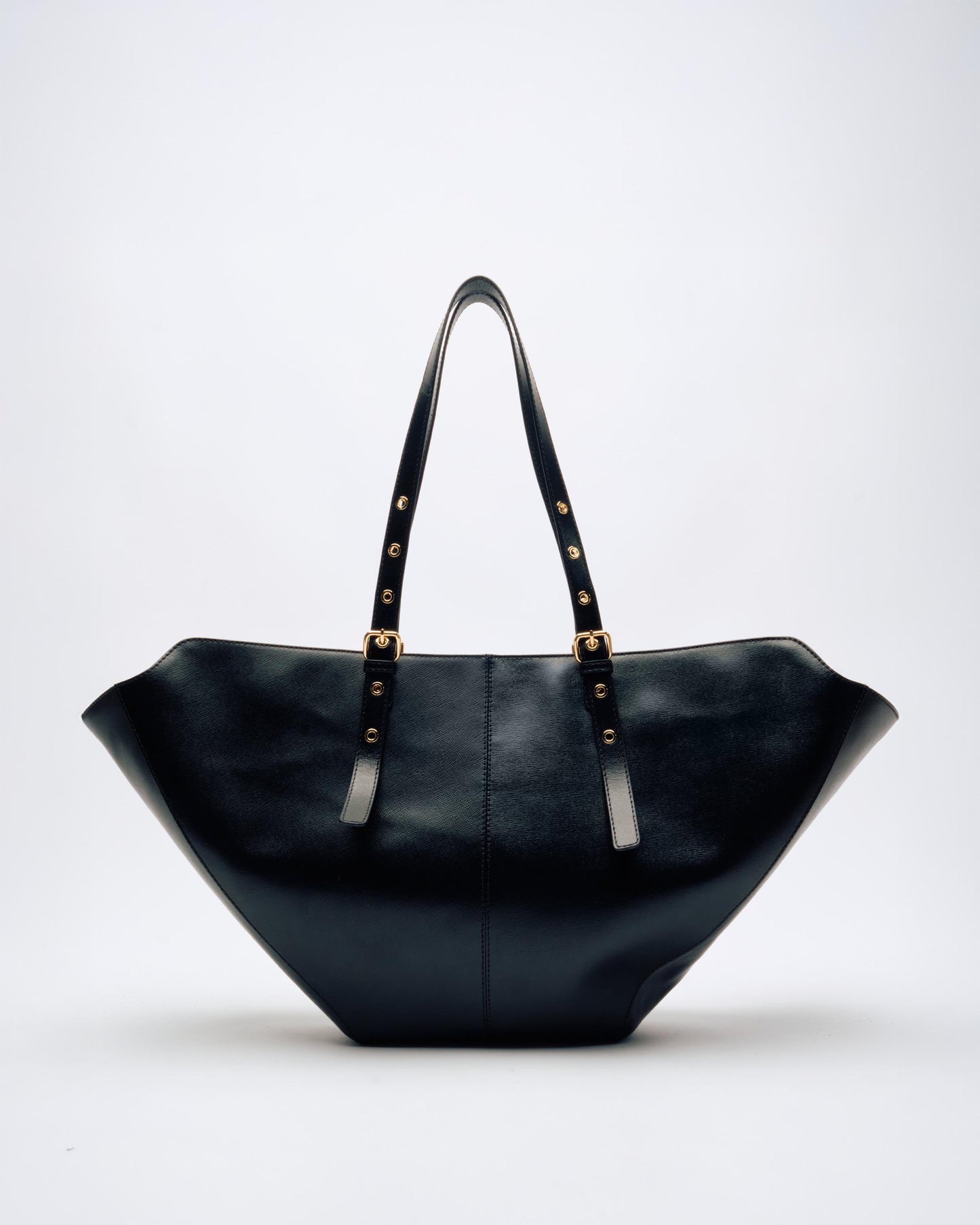 Núnoo Nora Florence Black w. Gold Maxi Black