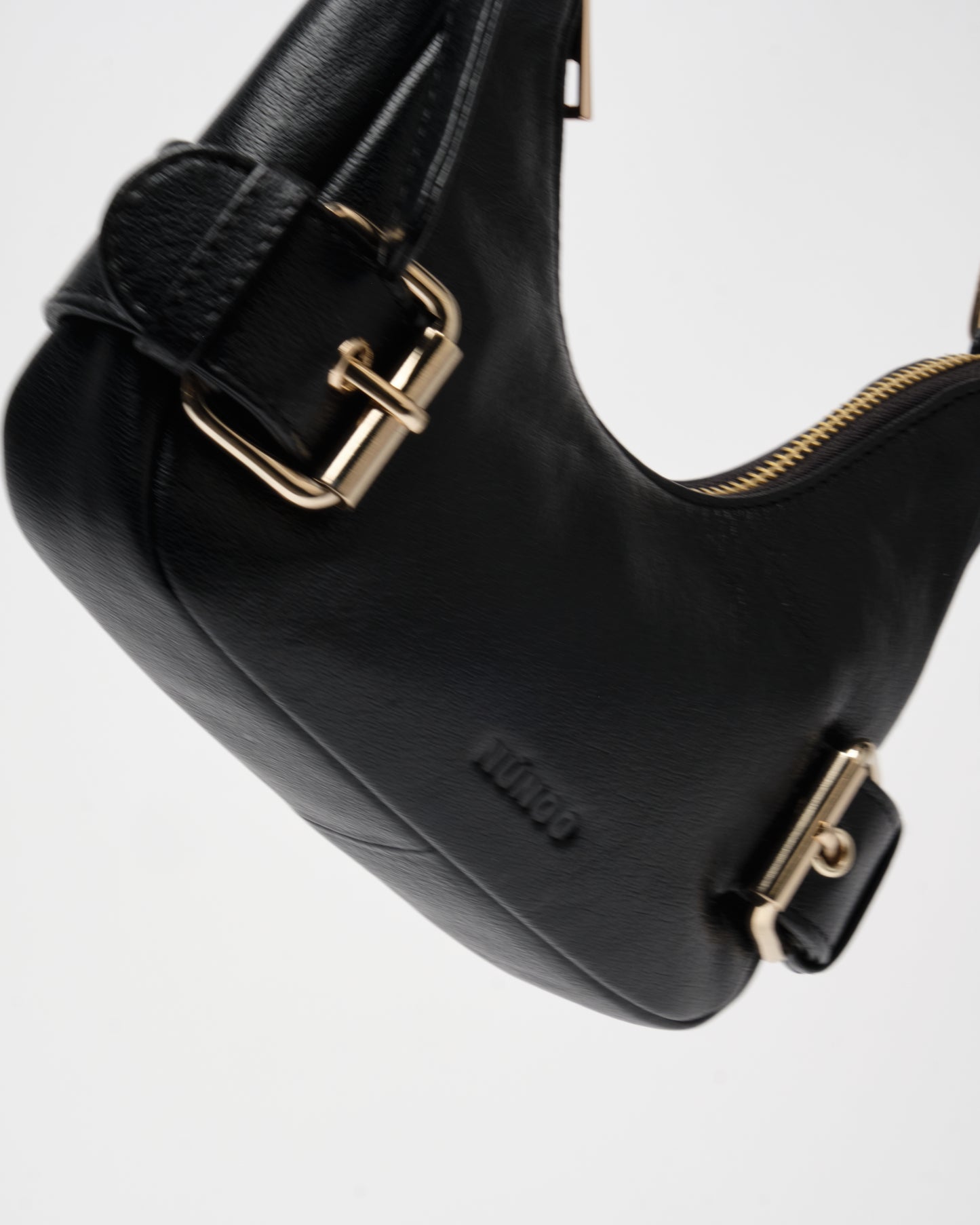 Núnoo Palma Air 1 Black w. Gold Small bag Black