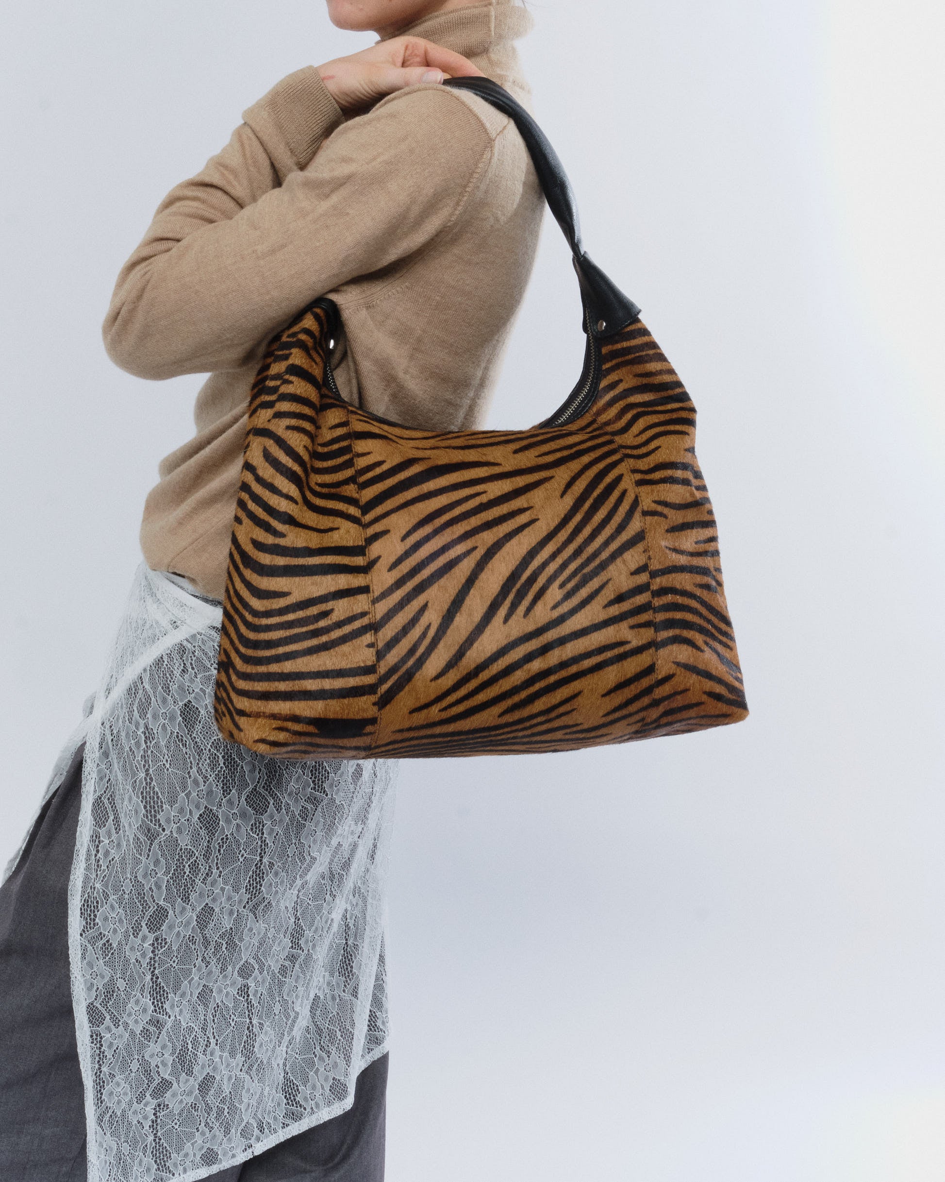 ‼️★nuno★‼️ Helena New Zealand Black w. gold – Núnoo EU