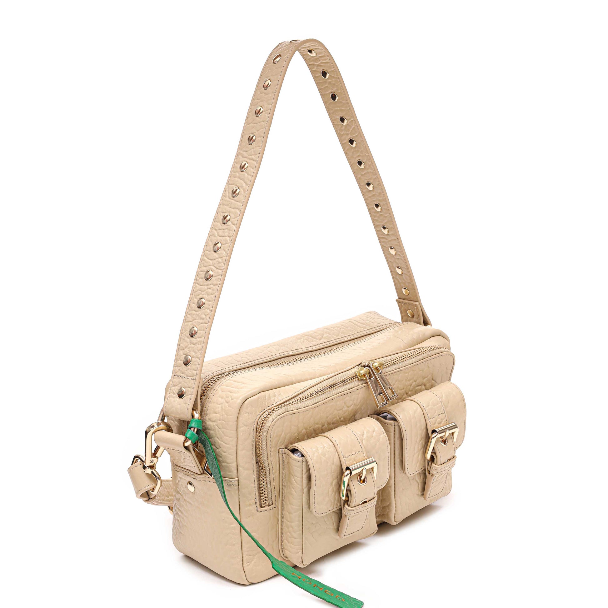 Núnoo Ellie Buckle New Zealand Sand w. Gold Medium Sand