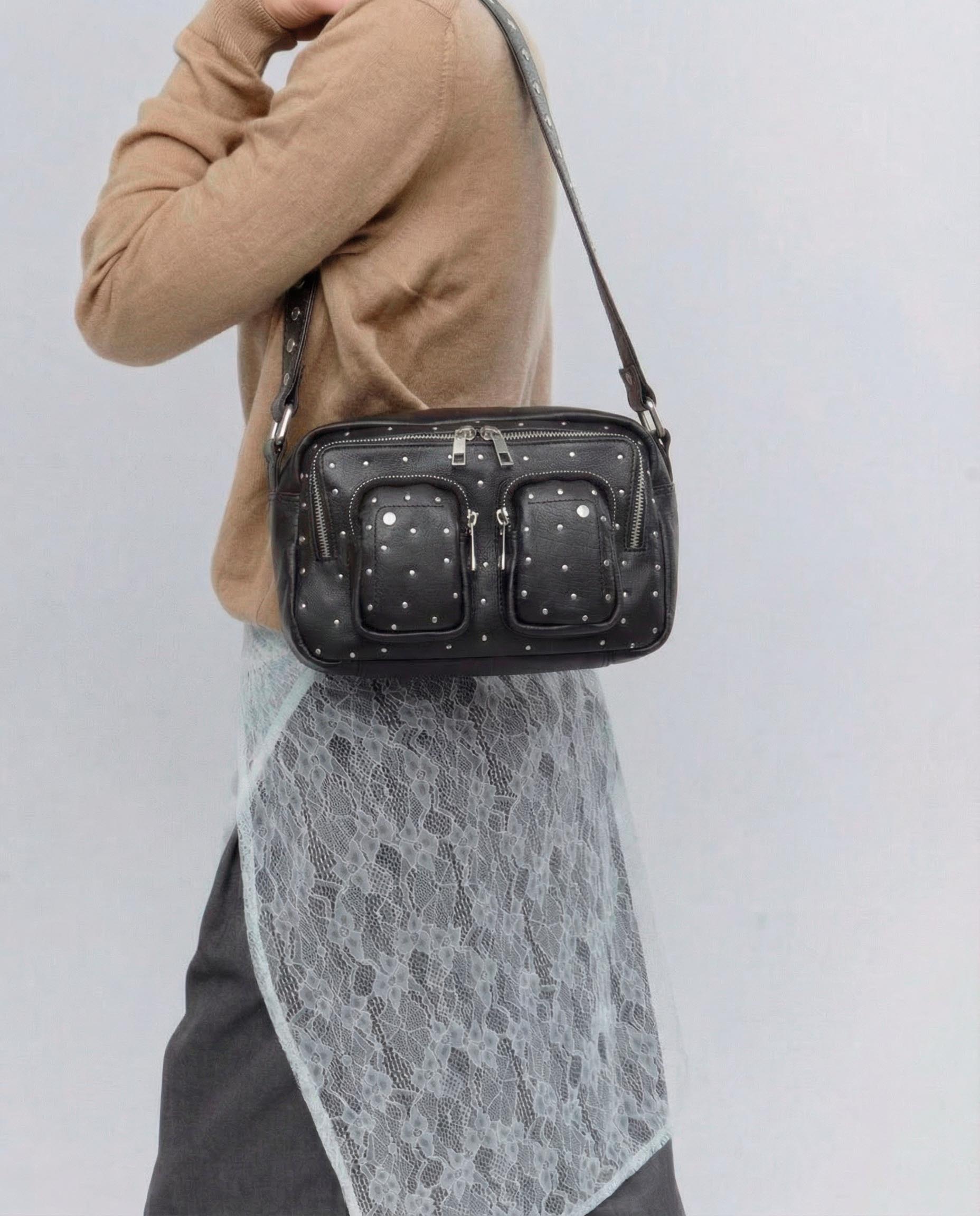 Núnoo Ellie Rivet Mountain Black Medium