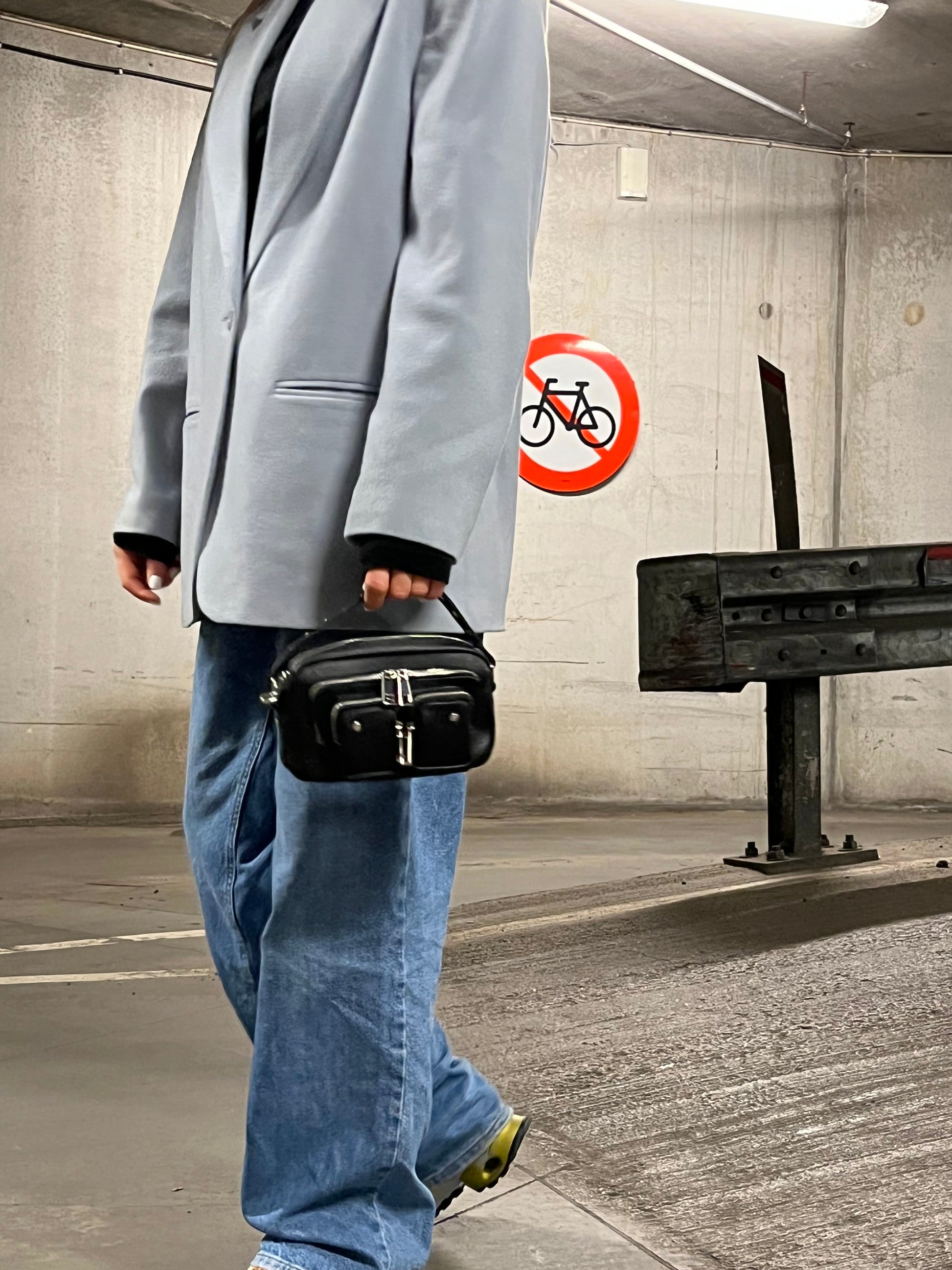 Núnoo Helena Club black Small bag Black