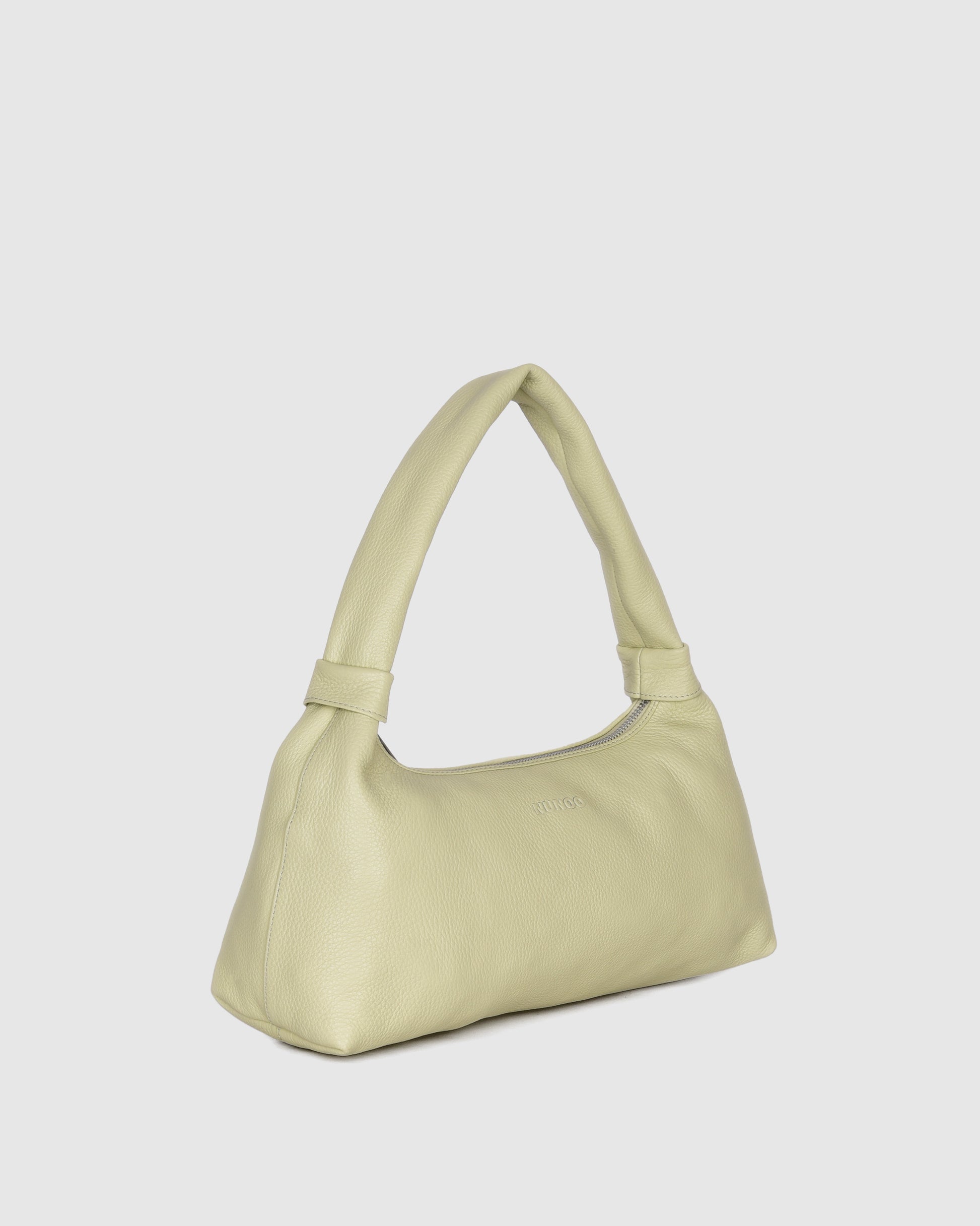 Núnoo Large Dandy Soft Black Large Sage