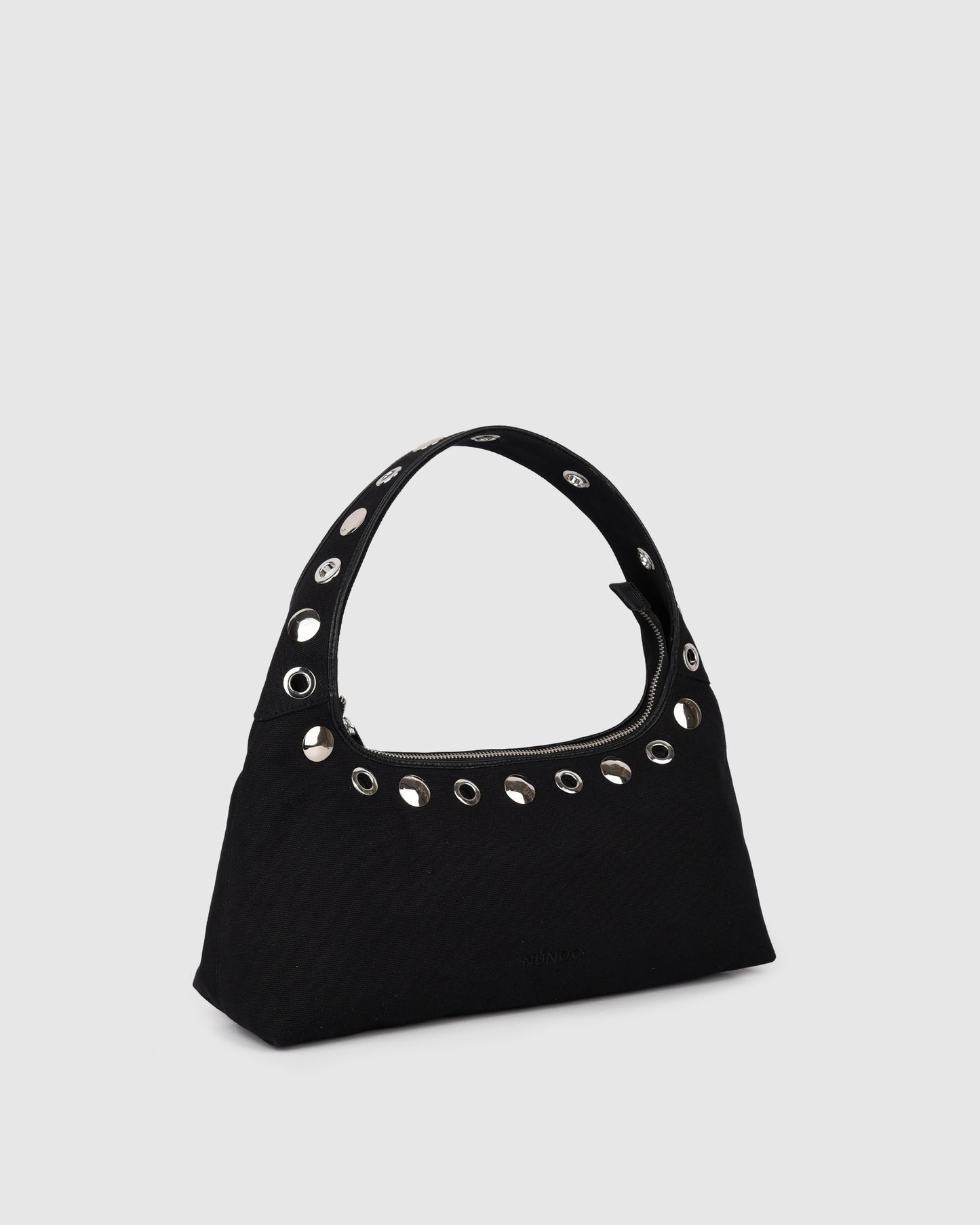 Núnoo Large Dandy Studs Canvas Black Large Black