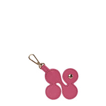 Logo Bagcharm Silky Pink w. Gold