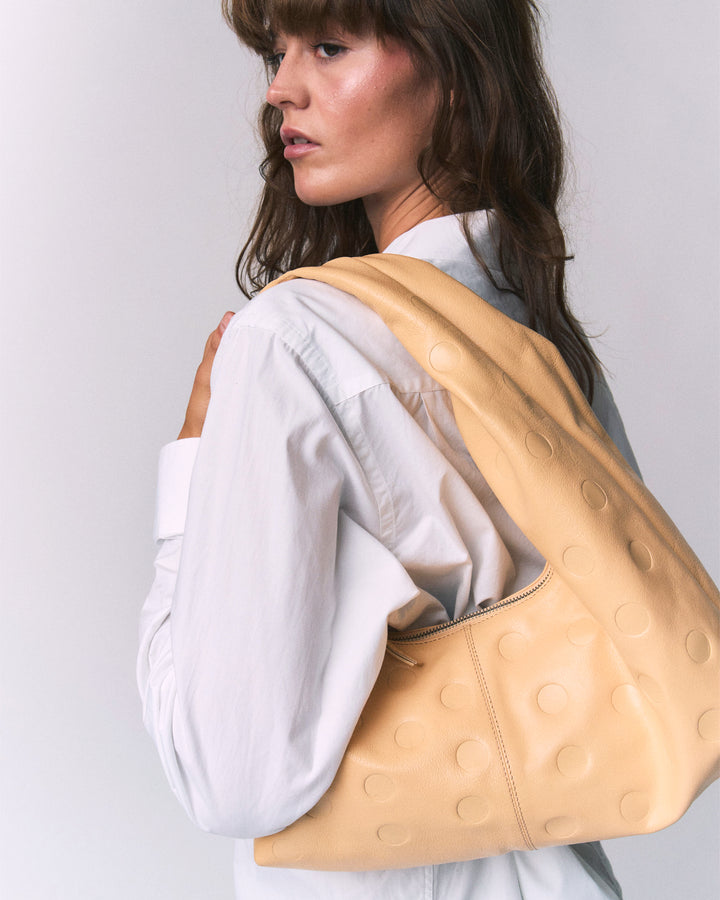 Núnoo Small Alma Dot Mountain Cream Medium Cream