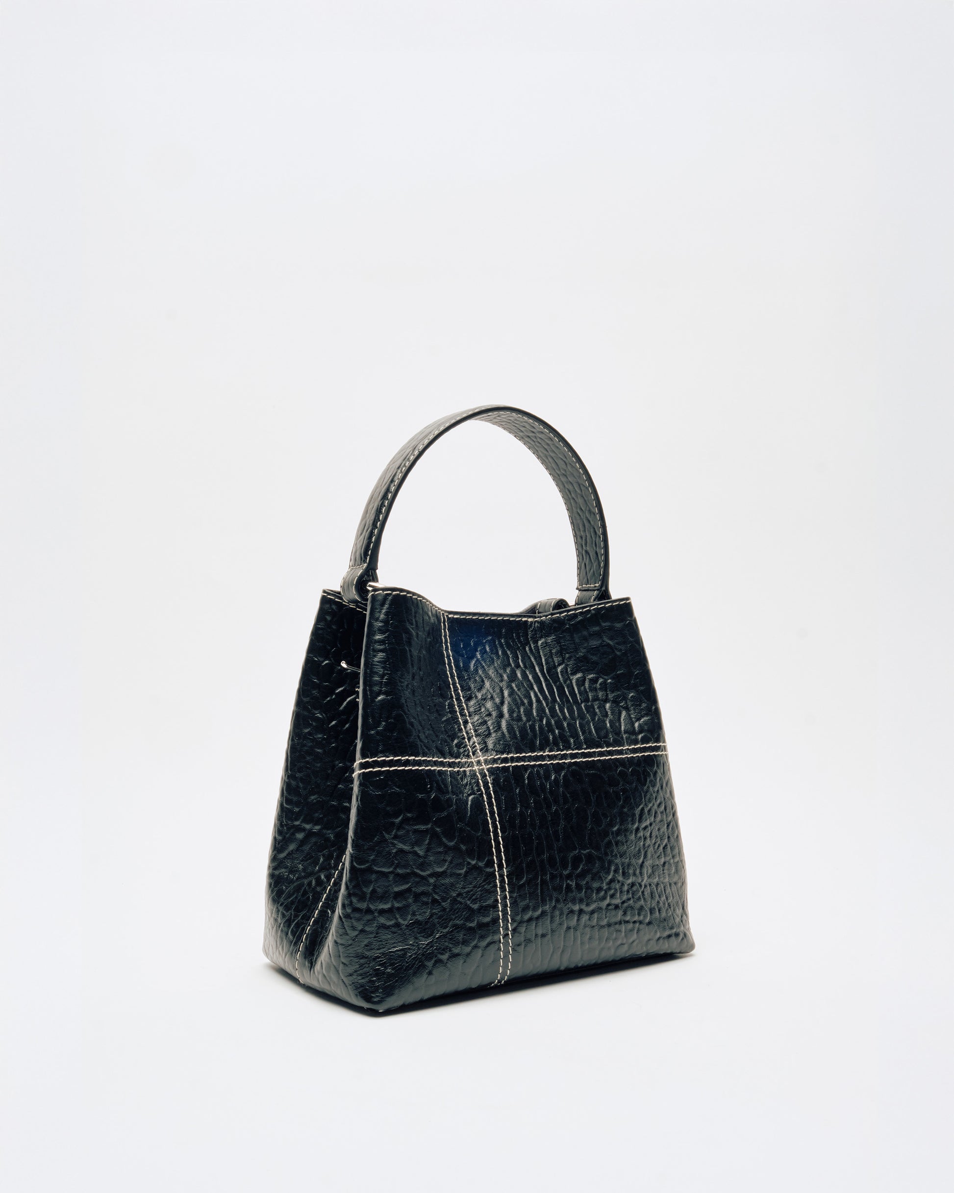 Núnoo Small Chiara Line Black Medium Black