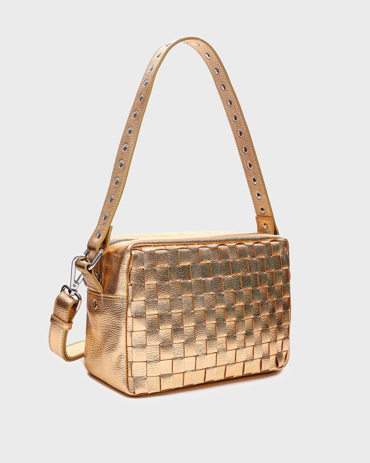 Núnoo Vilda Metallic Light Gold Medium Light Gold